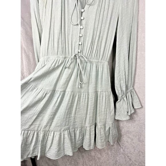 Stolen Hearts Mini Tiered Dress Size SM Pale Green Color Boho - Picture 6 of 10